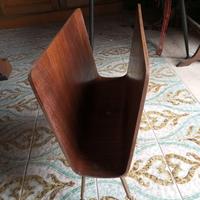 Porta riviste in legno