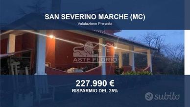 Immobile in asta di 325 m² con box auto a San Seve