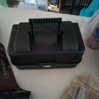 Canne da pesca e tutti gli accessori