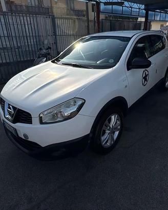 Nissan quashai 2011 1.5 dci