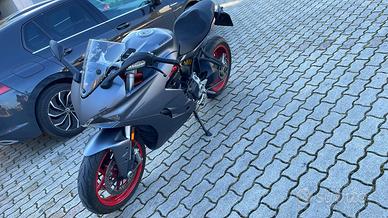 Ducati supersport S