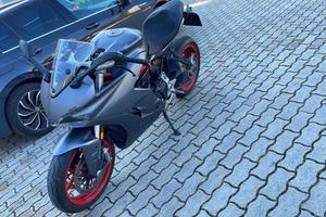 Ducati supersport S