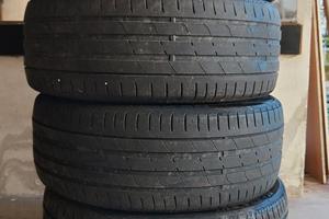 Nexen Nfera SU01 215/45 18 93w