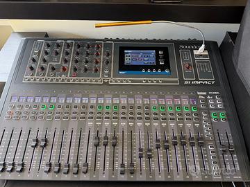 Mixer Soundcraft SI Impact