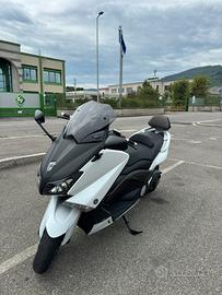 Yamaha T-Max 530 Abs