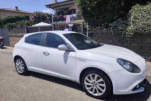 Auto Giulietta