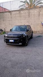 Jeep avenger allestimento summit 1200 benzina