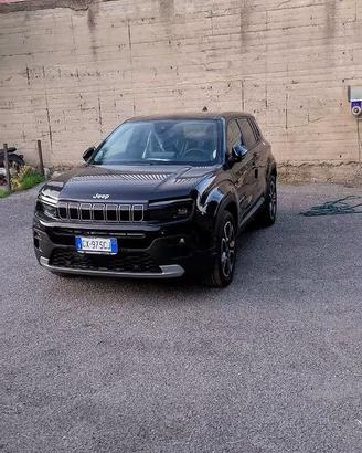Jeep avenger allestimento summit 1200 benzina