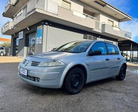 Renault Mégane 1.9 dci Confort Authentique 5p