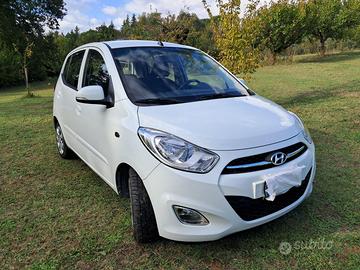 HYUNDAI I 10  con Km 38740