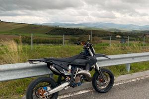 Husqvarna TC 125 TARGATO