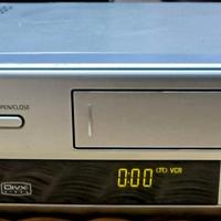 Videoregistratore VHS e DVD (leggi note)
