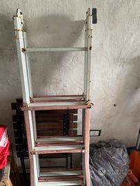 Scala in ferro allungabile