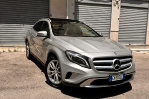 Mercedes GLA 200 CDI d 4Matic | Tetto – Pelle