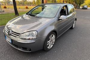 Volkswagen Golf 2.0 16V TDI 3p. Sportline