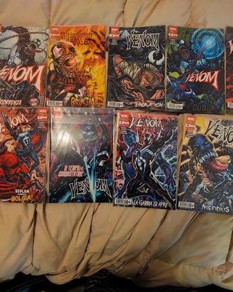 (Marvel) Venom (serie dal vol. 1 al 16 + variant)
