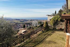 VILLA SINGOLA A CAVAION VERONESE