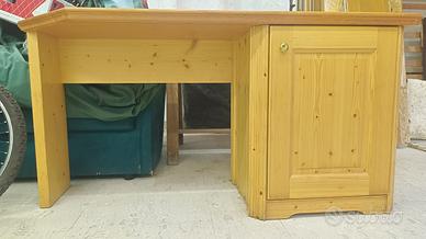 Scrivania in legno di Hotel con vano per Minibar