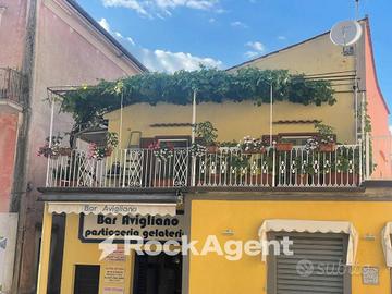 MATATEA (PZ)-CENTRO STORICO PRESTIGIOSO APPARTAMEN