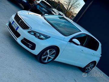 Peugeot 308 1.5 bluehdi Allure s&s 130cv eat8