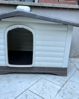 Cuccia cane per esterno