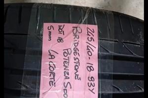 gomme Bridgestone 245/40