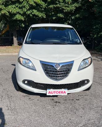 Lancia Ypsilon 0.9 TwinAir 85 CV 5 porte Metano Ec