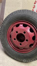 Gomme  per carri rimorchi 7..00-R18 e 7..00.18