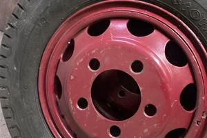 Gomme  per carri rimorchi 7..00-R18 e 7..00.18