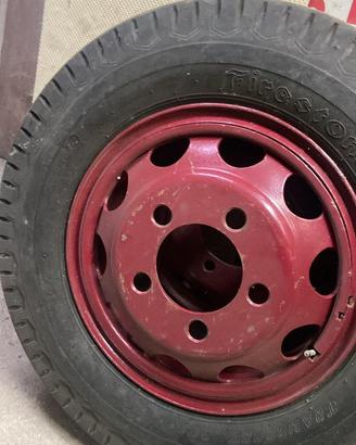 Gomme  per carri e rimorchi 7..00-R18 e 7..00.18