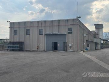 Immobile di 1620 m² a San Gennaro Vesuviano
