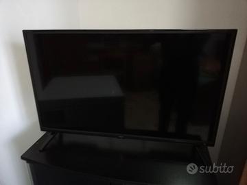 Televisore TV LED AKAI 22 pollici