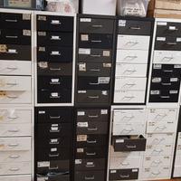 Cassettiere in metallo  6 cassetti