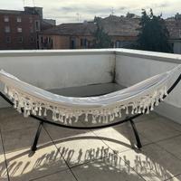 Amaca con struttura in ferro