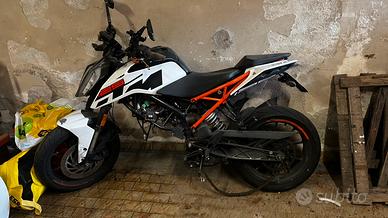 Ktm duke 125 2019