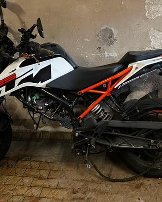 Ktm duke 125 2019