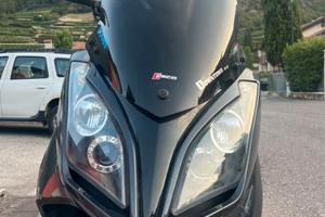 Kymco Downtown 300i abs