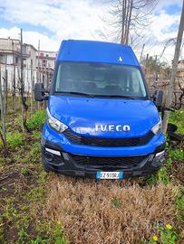 Furgone iveco daily 2015 a metano perfetto 350