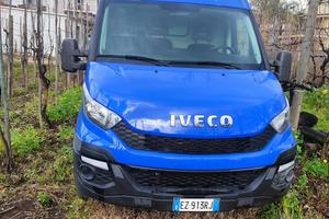 Furgone iveco daily 2015 a metano perfetto 350