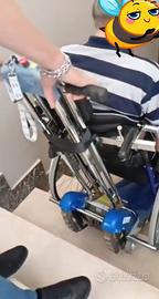 Montascale elettrico cingolato per carrozzina