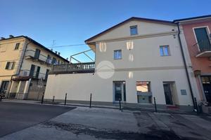 2 LOCALI A SAVIGLIANO