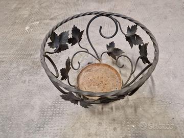 Portavaso Vintage in Ferro Battuto Artigianale