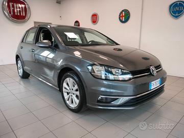 Volkswagen Golf 1.0 TSI 110 CV 5p. Business BlueMo