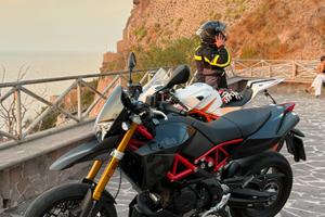 Aprilia Dorsoduro 900