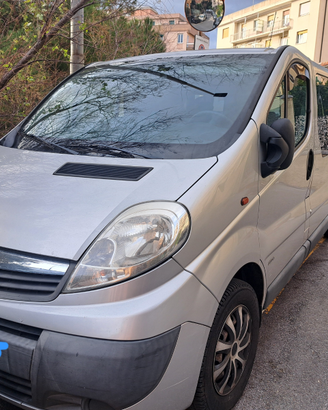 Opel vivaro 1.9 dci 9 posti