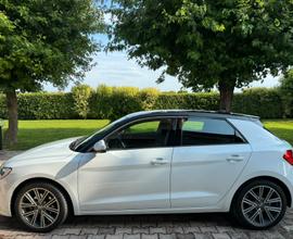 AUDI A1 bianco SPORTBACK