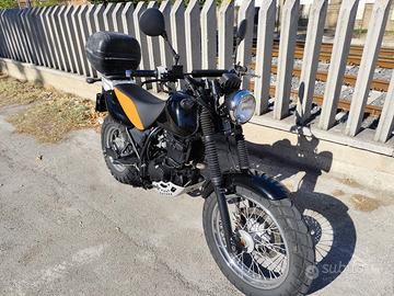 Hyosung Karion 125