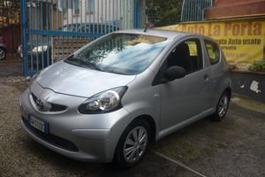 Toyota Aygo 1.0 12V VVT-i 3 porte Sol