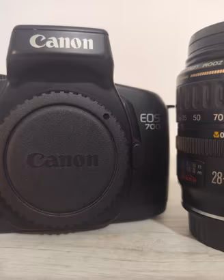Canon Eos 700 + EF 28-105mm f3.5-4.5 USM