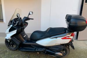 Kymco Downtown 300i